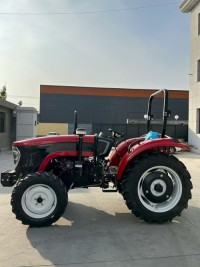 1004 Wheeled Tractor